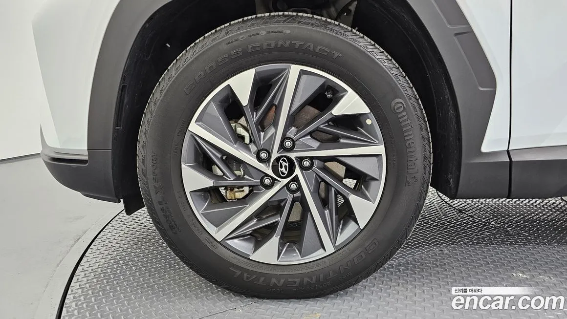 Hyundai Tucson — фото 7