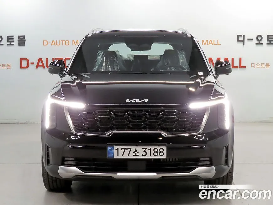 Kia Sorento — фото 6