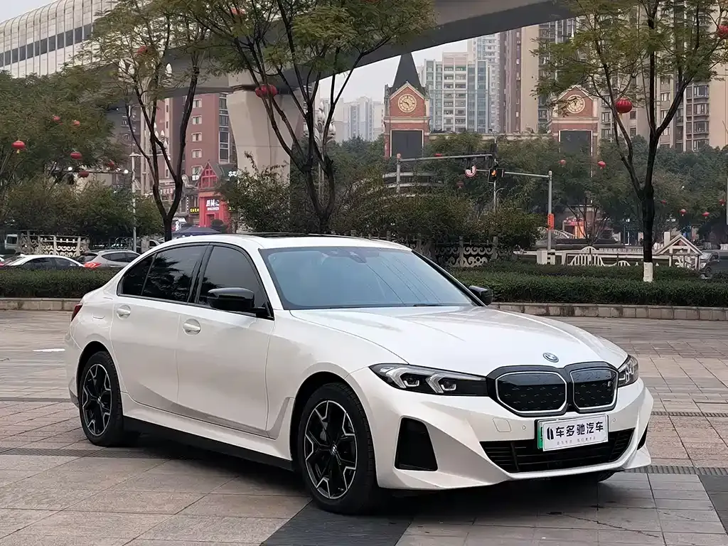 BMW i3 — фото 1