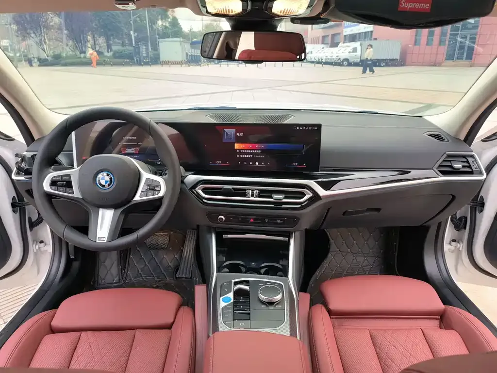 BMW i3 — фото 9