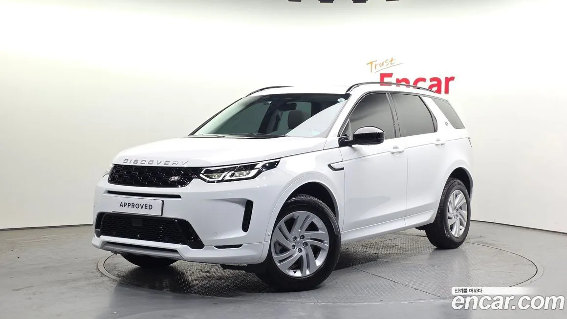 Land Rover Discovery Sport — фото 1