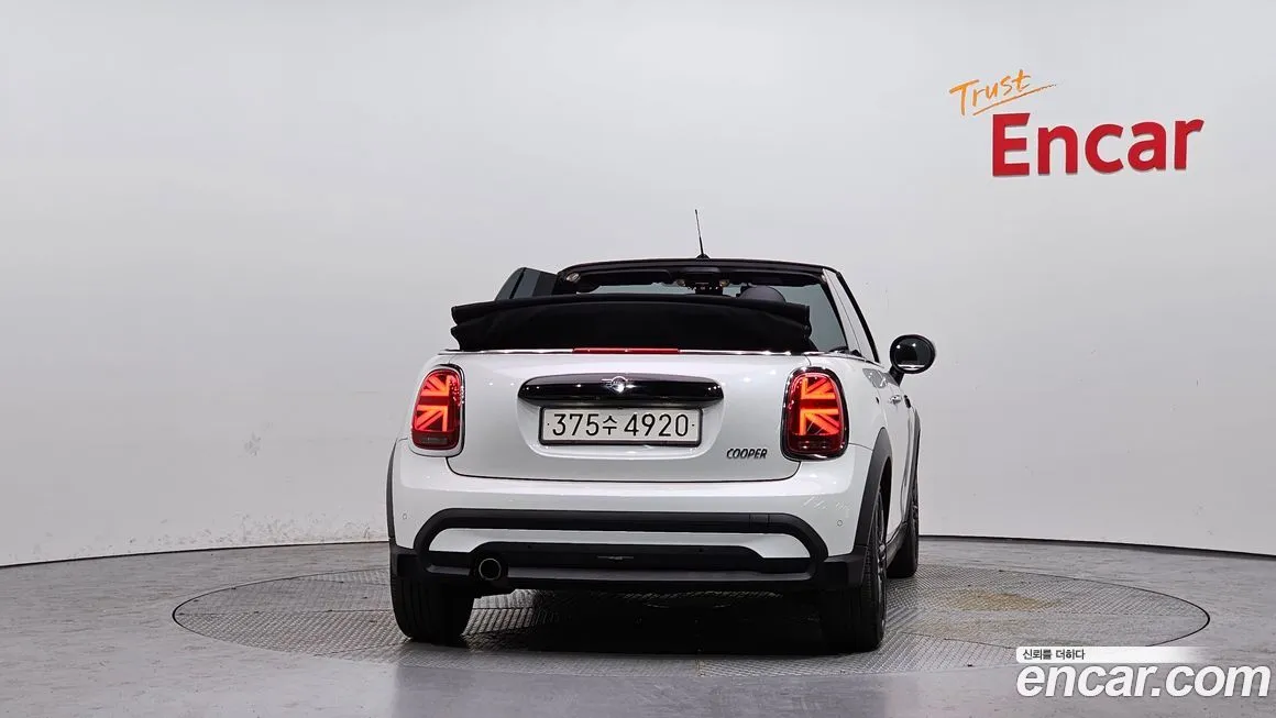 Mini Cooper Convertible — фото 4