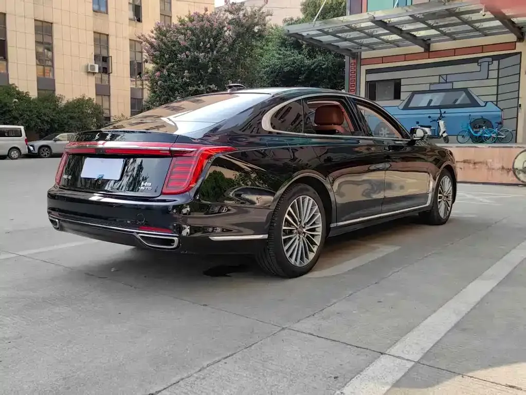 Hongqi H9 — фото 2