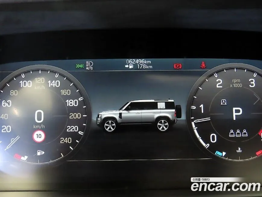 Land Rover Defender — фото 10