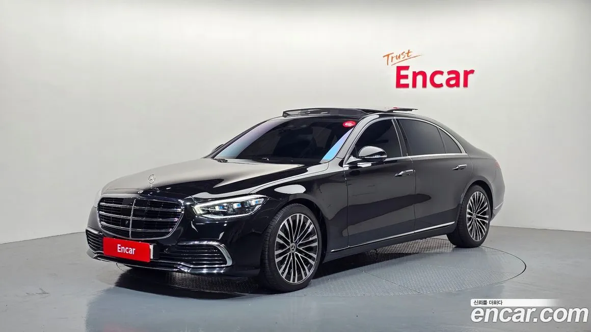 Mercedes-Benz S-Class — фото 1