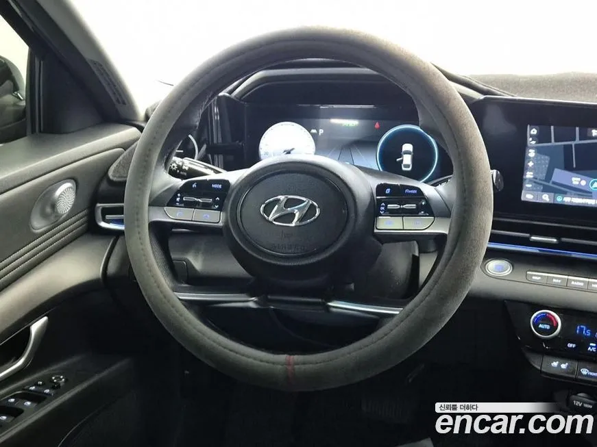 Hyundai AVANTE — фото 8