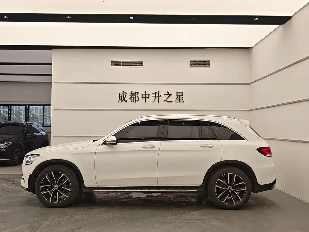 Mercedes-Benz GLC — фото 9