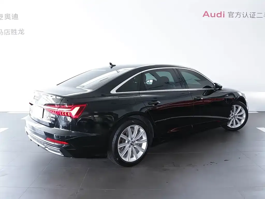 Audi A6L — фото 6