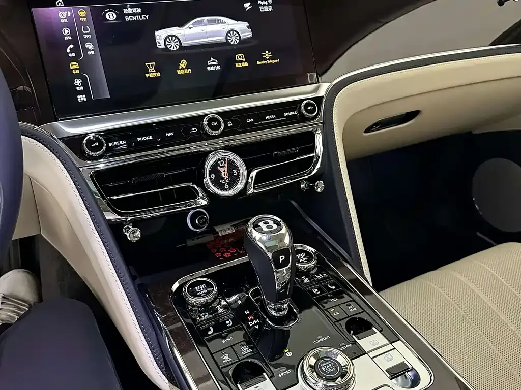 Bentley Flying Spur — фото 5