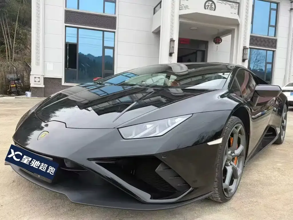 Lamborghini Huracan — фото 1