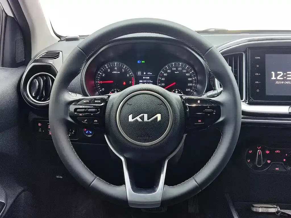 Kia KX1 — фото 8
