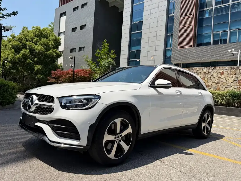 Mercedes-Benz GLC — фото 1