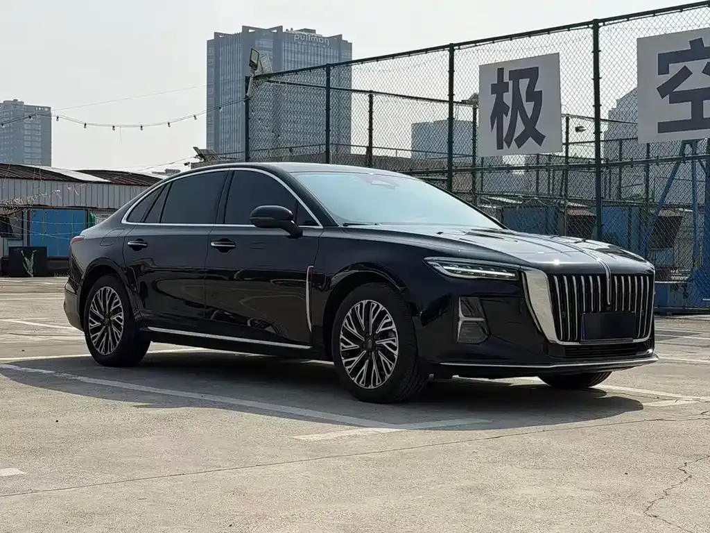 Hongqi H5 — фото 7