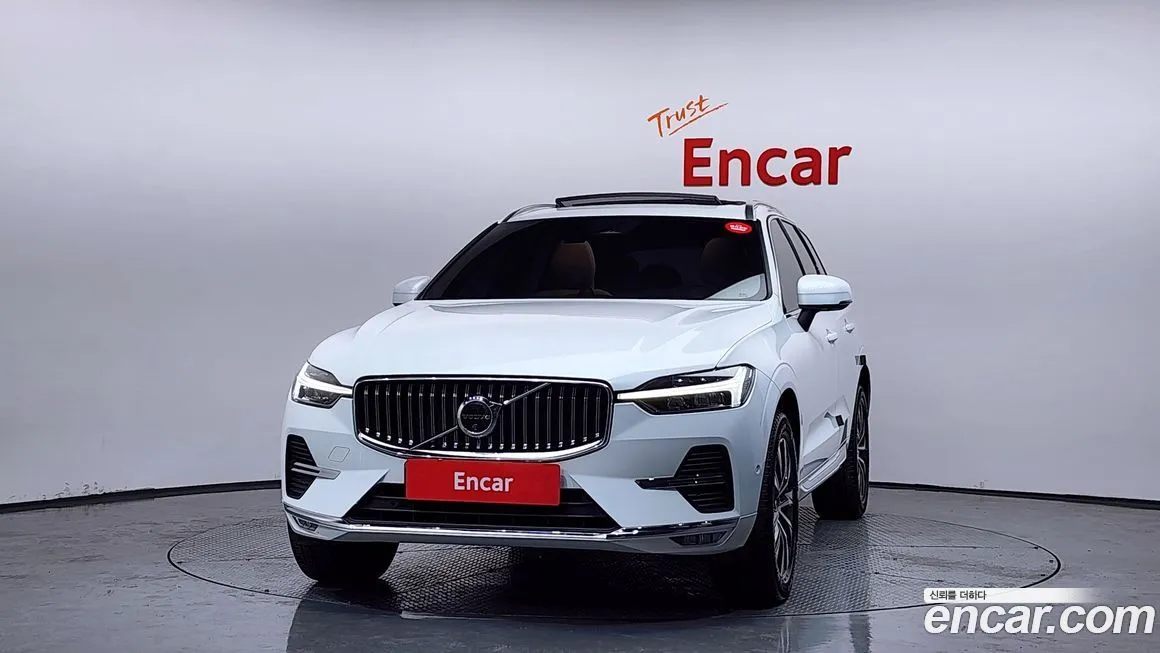 Volvo XC60 — фото 2