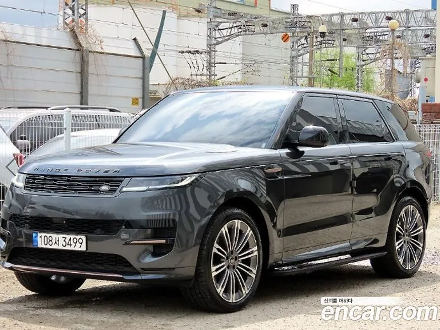 Land Rover Range Rover Sport — фото 1