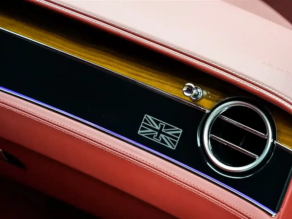 Bentley Continental — фото 5