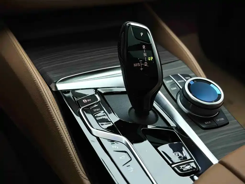 BMW 6 Series GT — фото 3