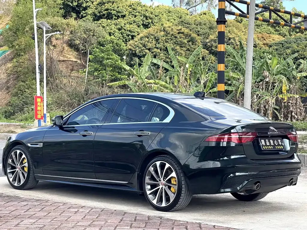 Jaguar XEL — фото 10