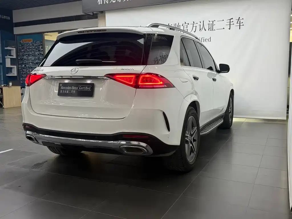 Mercedes-Benz GLE — фото 6