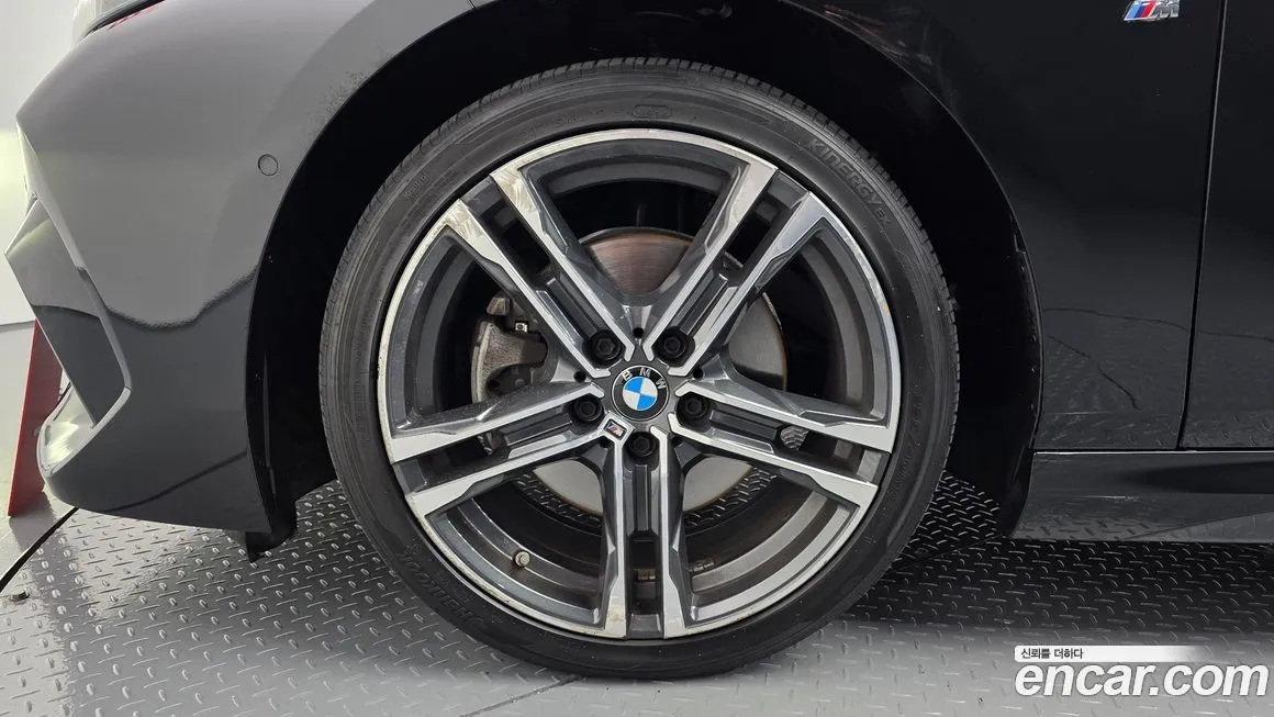 BMW 2-Series — фото 10