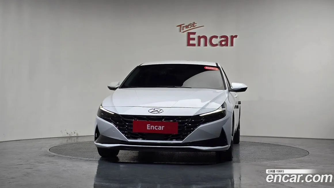 Hyundai AVANTE — фото 2