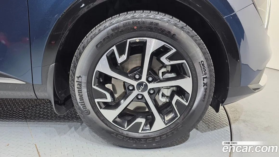 Kia Sportage — фото 9