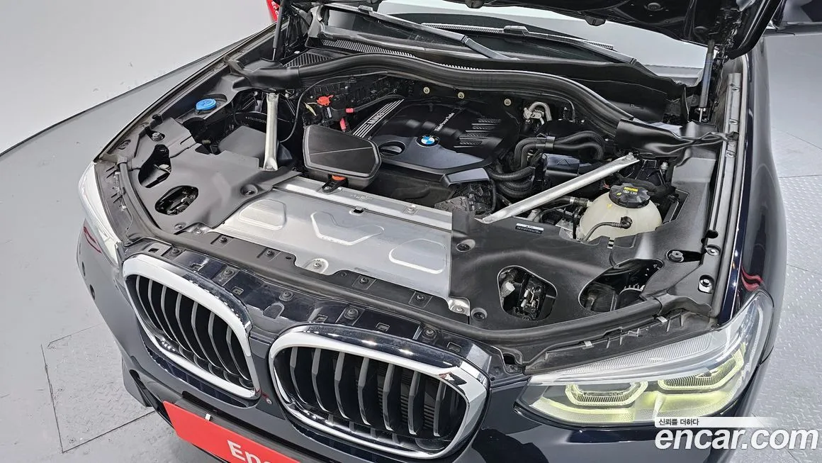 BMW X4 — фото 10