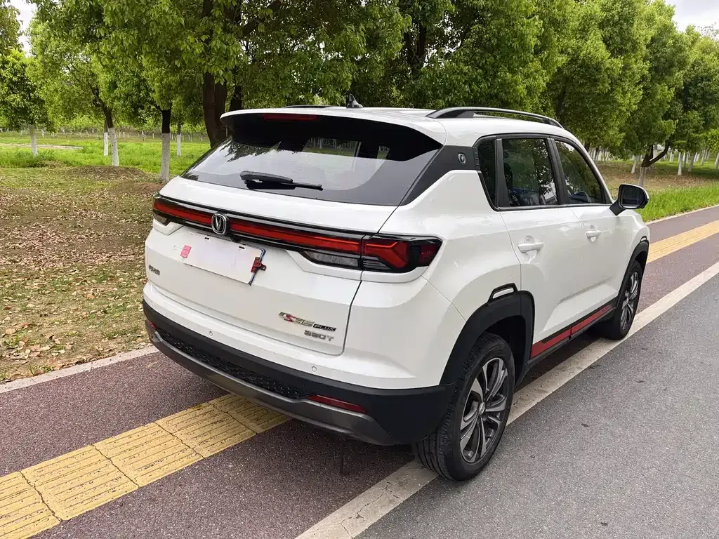 Changan CS35PLUS — фото 7