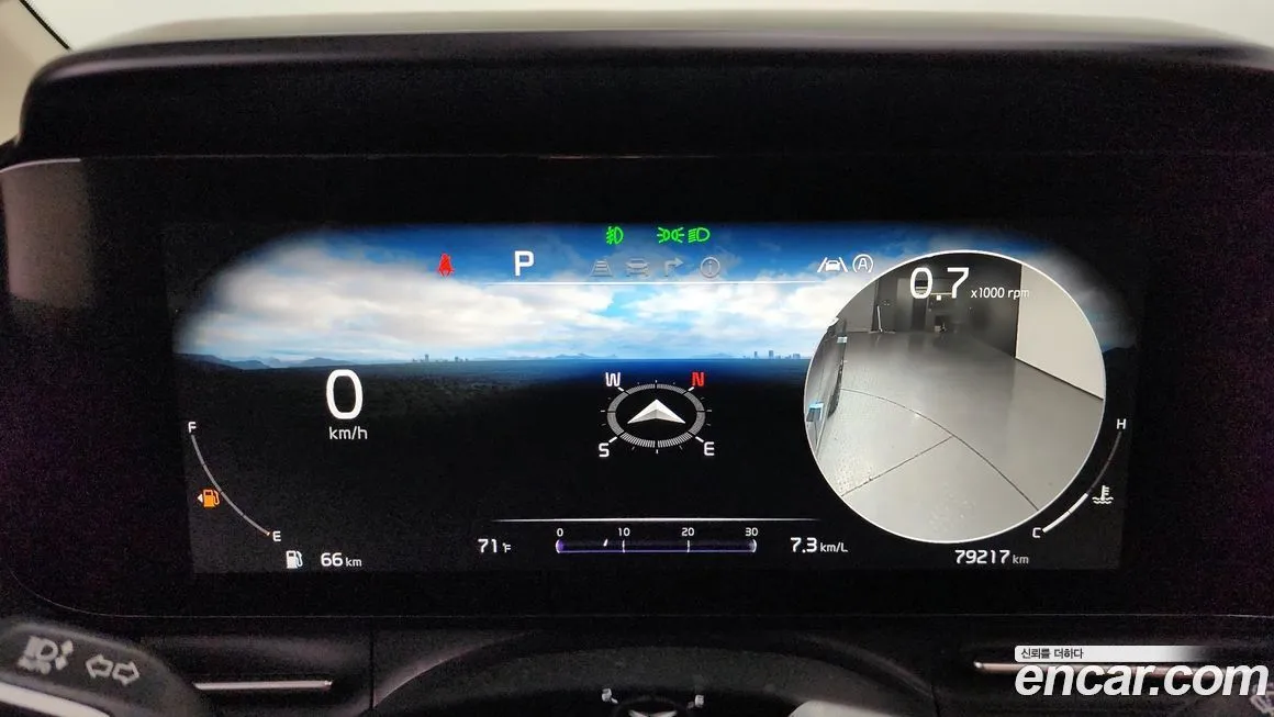 Kia Carnival — фото 10