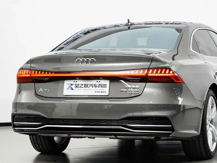 Audi A7L — фото 5