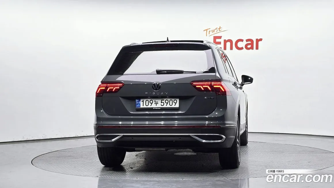 Volkswagen Tiguan — фото 3