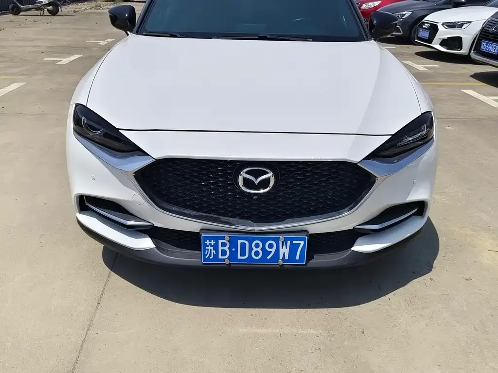 Mazda CX-4 — фото 1