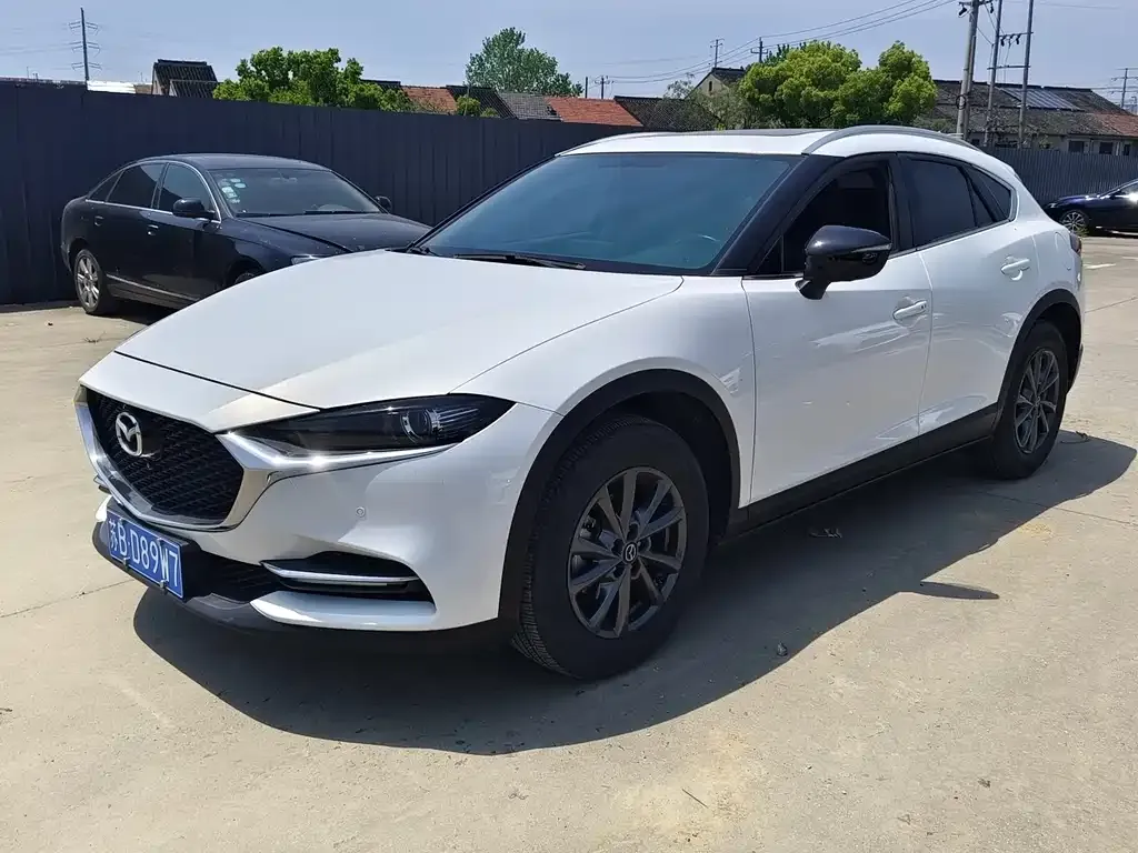 Mazda CX-4 — фото 9