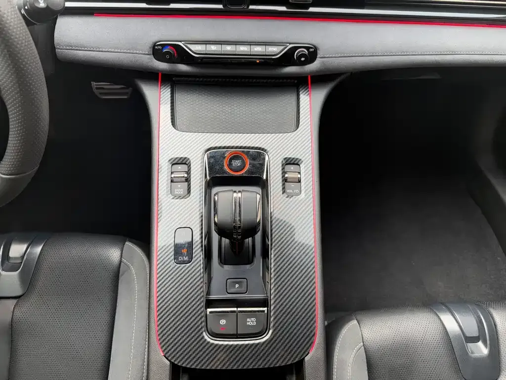 GAC Motor Shadow Leopard — фото 10
