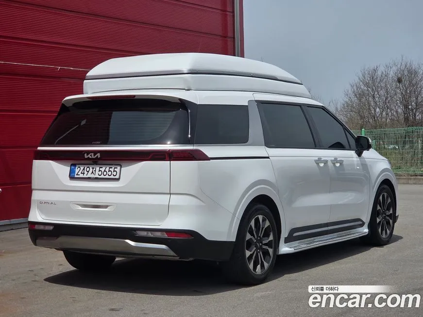 Kia Carnival — фото 10