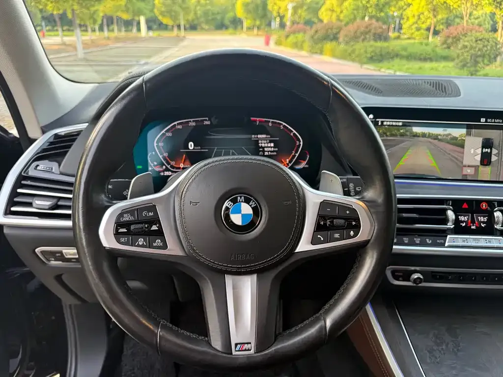 BMW X5 (Import) — фото 7
