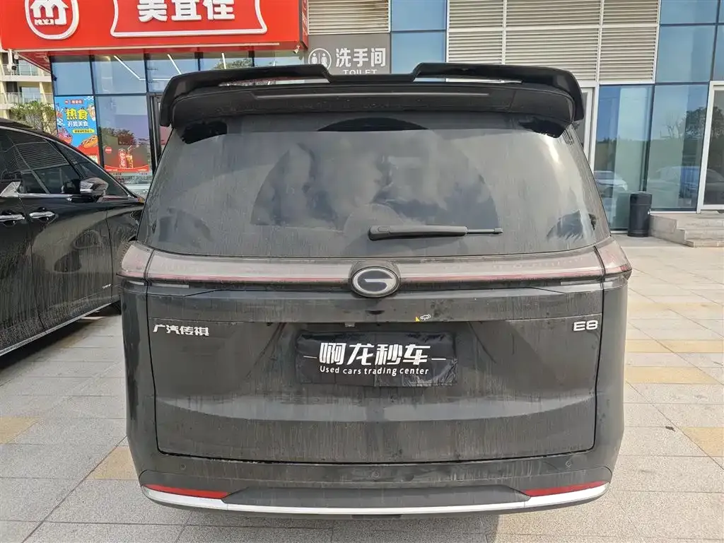 GAC Motor E8 Hybrid — фото 10