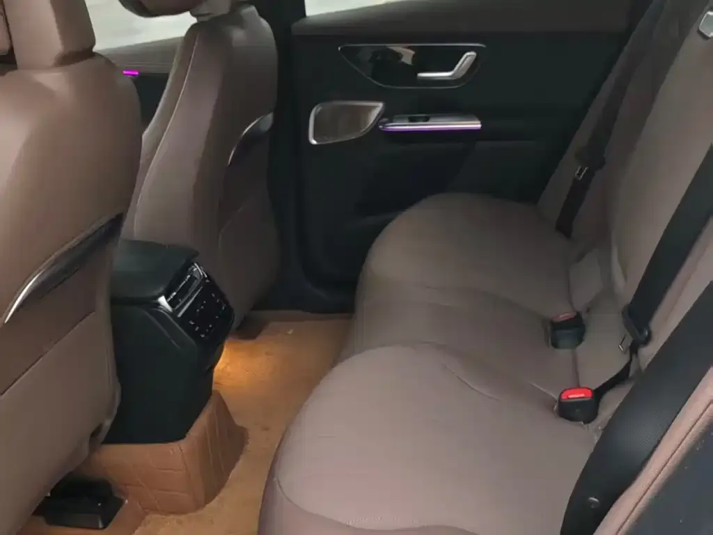 Mercedes-Benz EQE SUV — фото 2