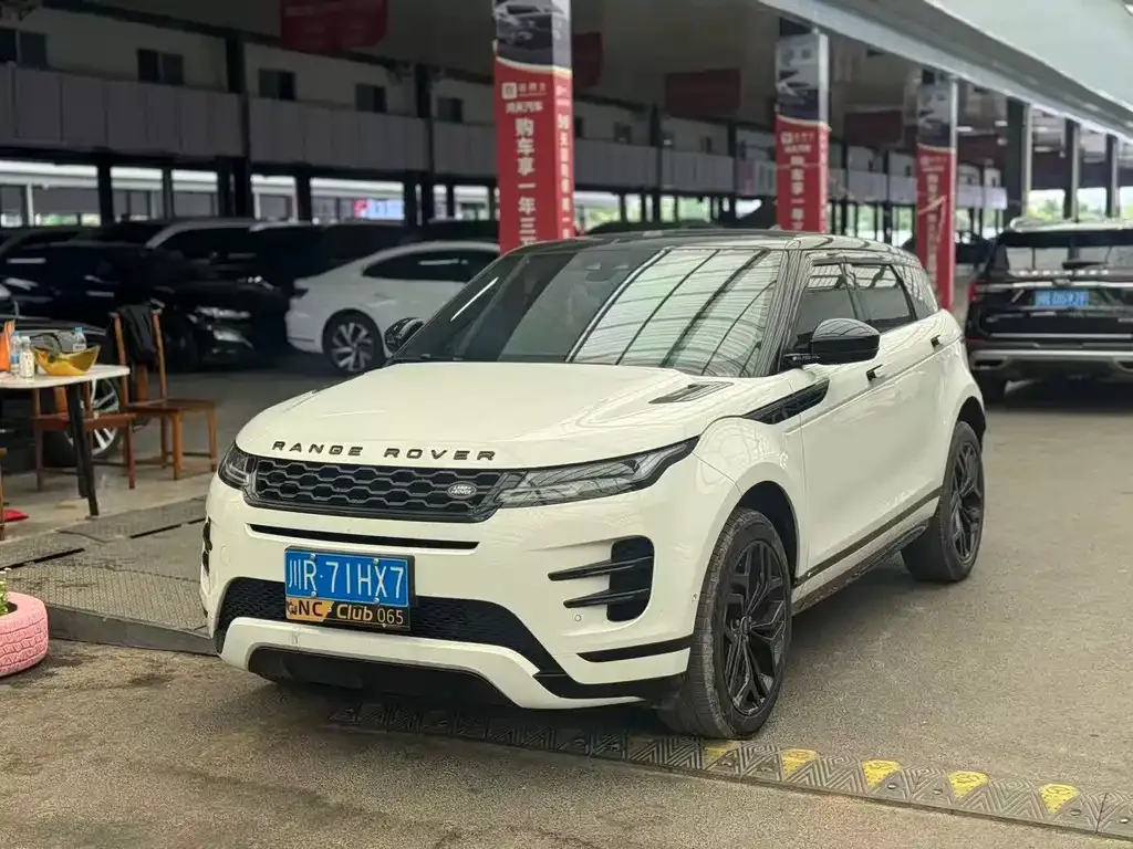Land Rover Evoque — фото 1