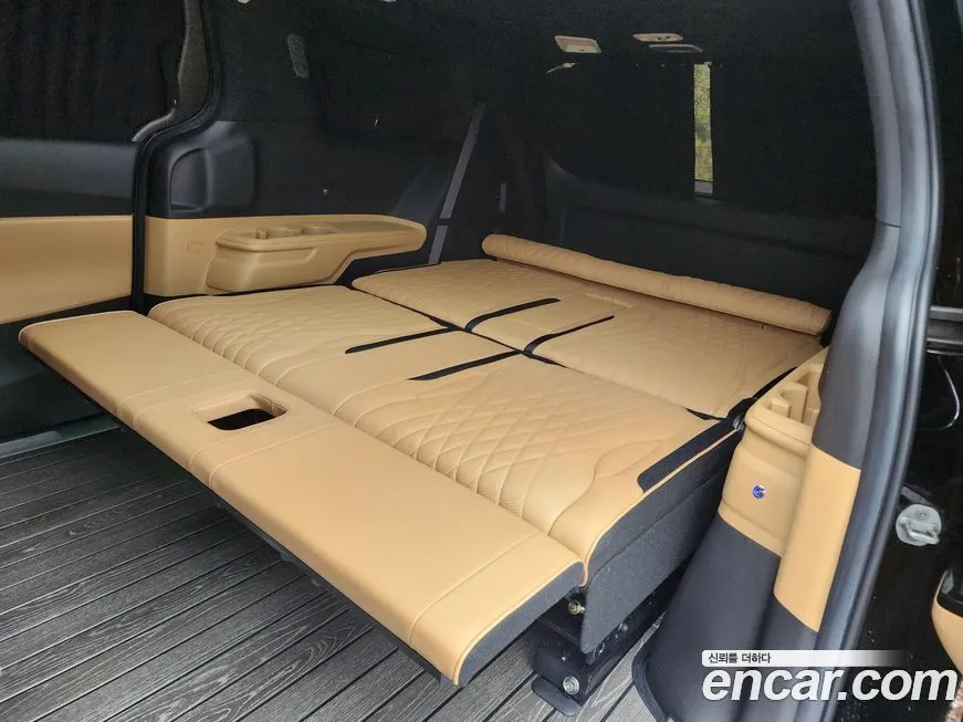 Kia Carnival — фото 1