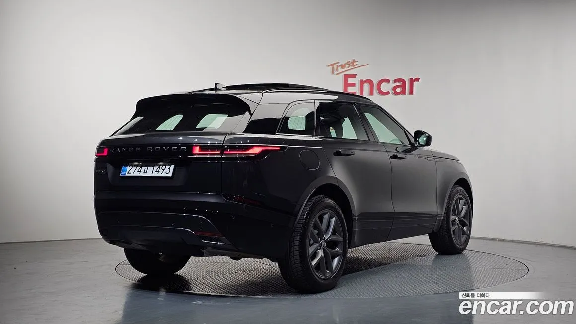 Land Rover Range Rover Velar — фото 5