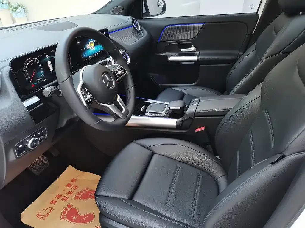 Mercedes-Benz GLA — фото 7