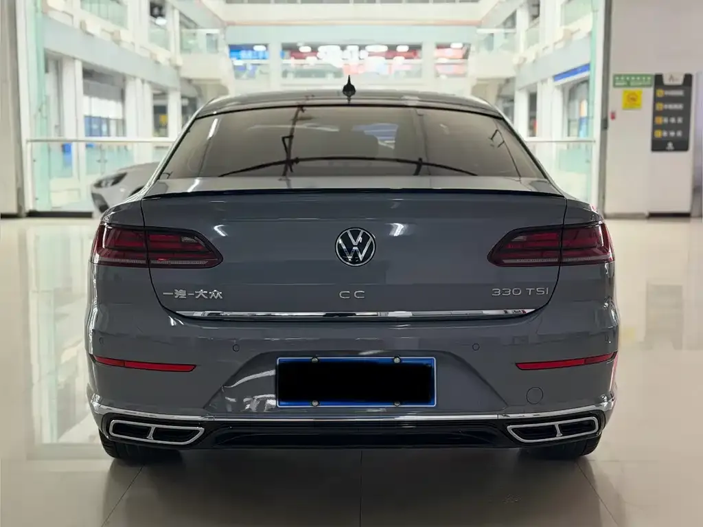 Volkswagen CC — фото 10