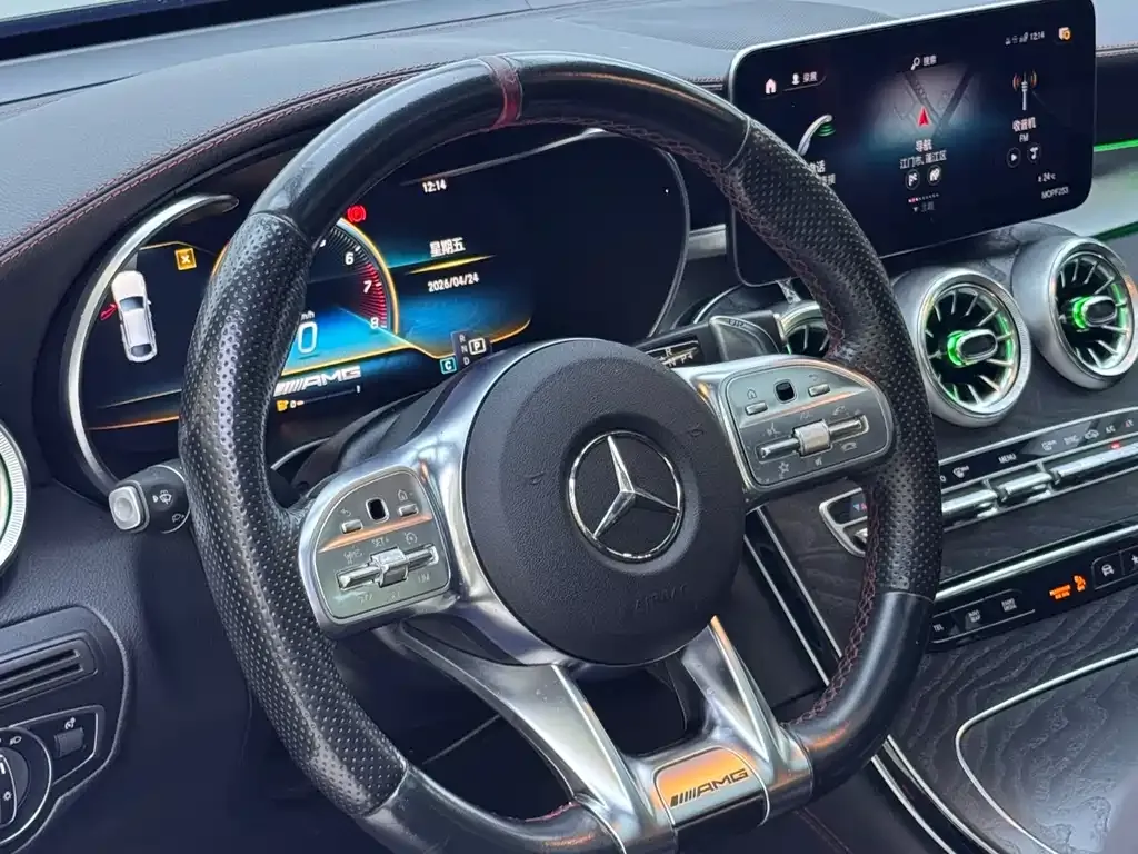 Mercedes-Benz GLC AMG — фото 9