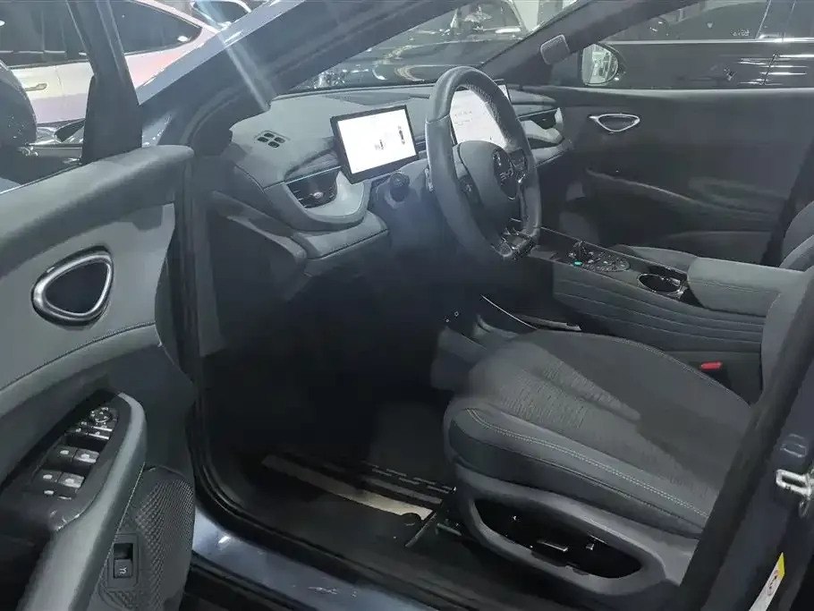 BYD Seal 06GT — фото 9