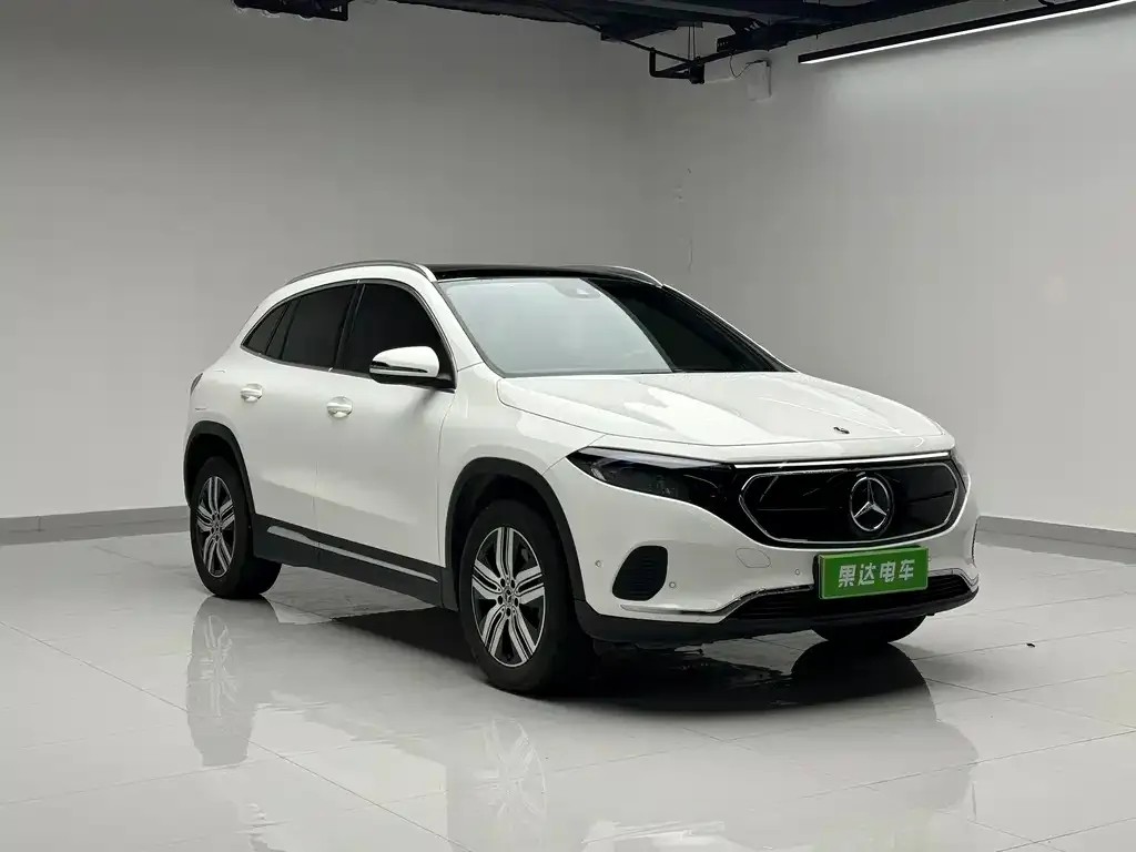 Mercedes-Benz EQA — фото 2