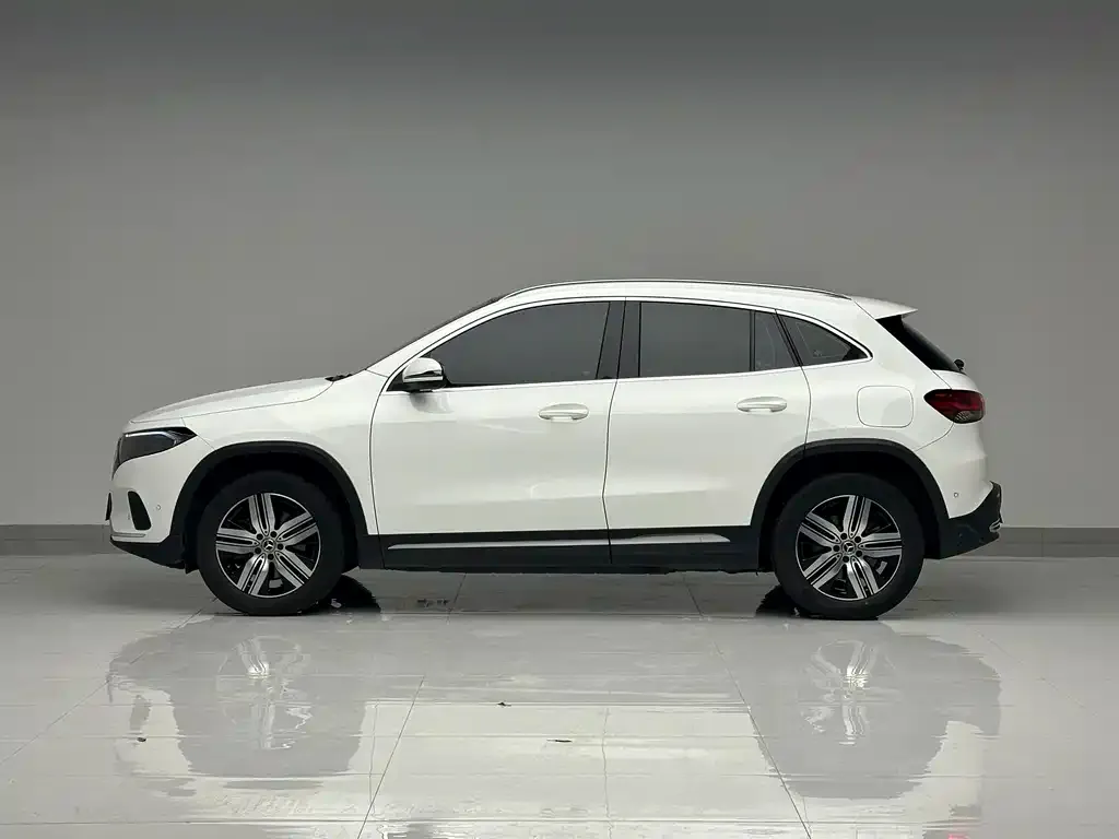 Mercedes-Benz EQA — фото 4