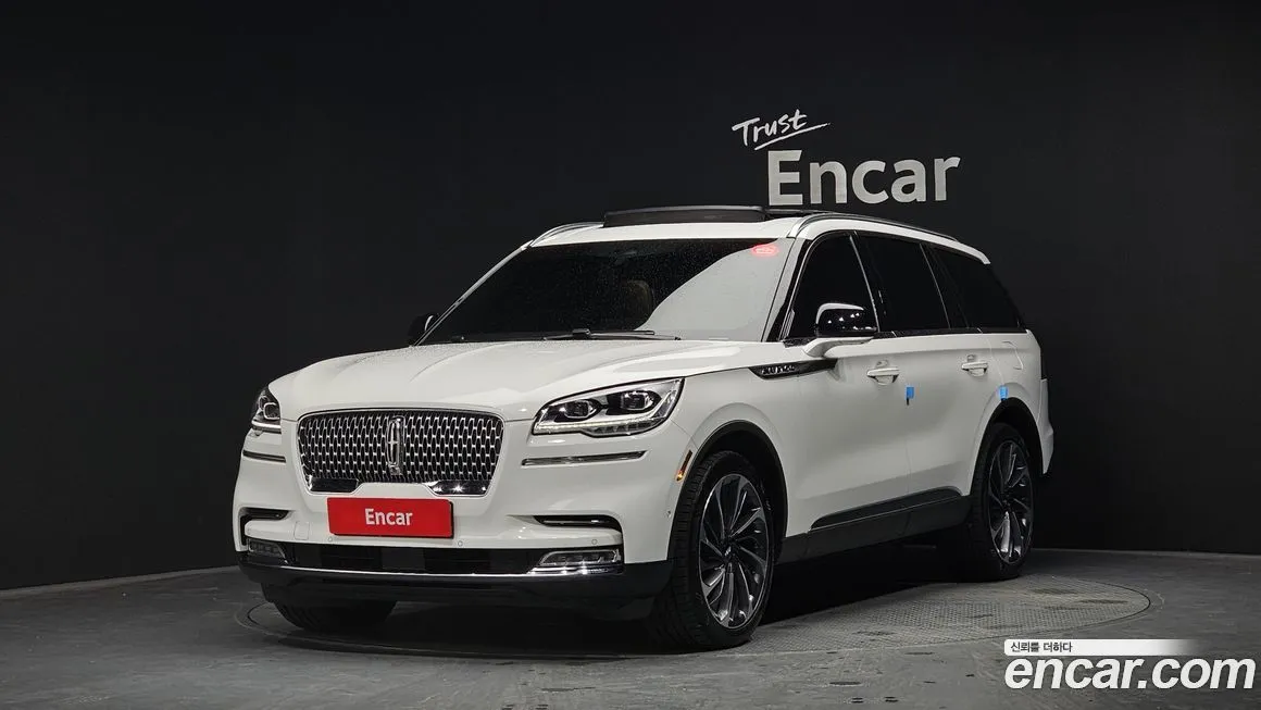 Lincoln Aviator — фото 1
