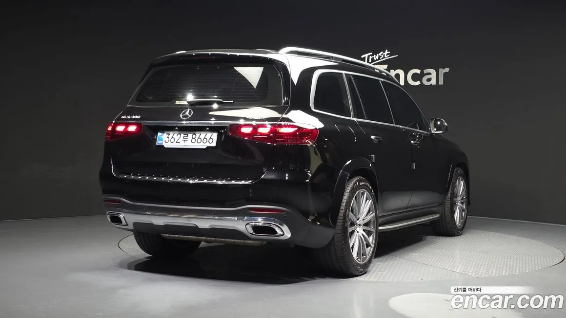 Mercedes-Benz GLS-Class — фото 3