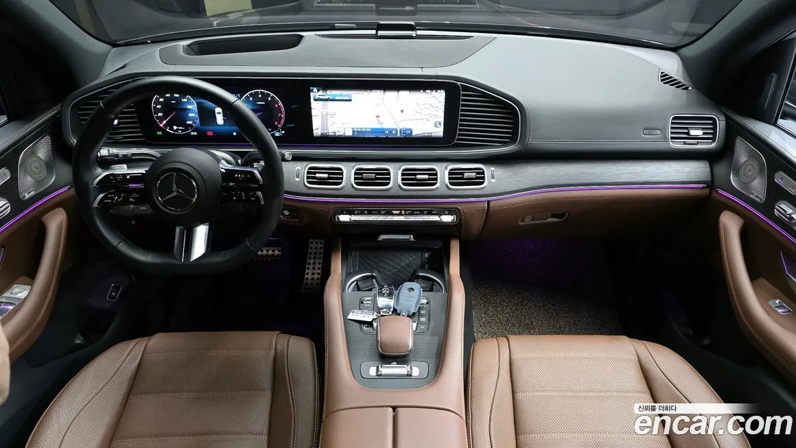 Mercedes-Benz GLS-Class — фото 10